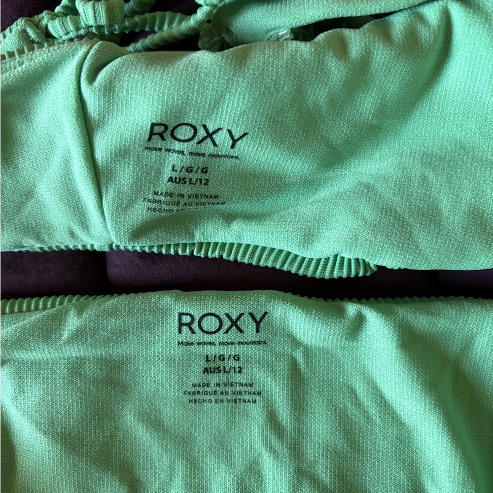 Roxy Green Ribbed Bikini Set - Picture 3 of 3